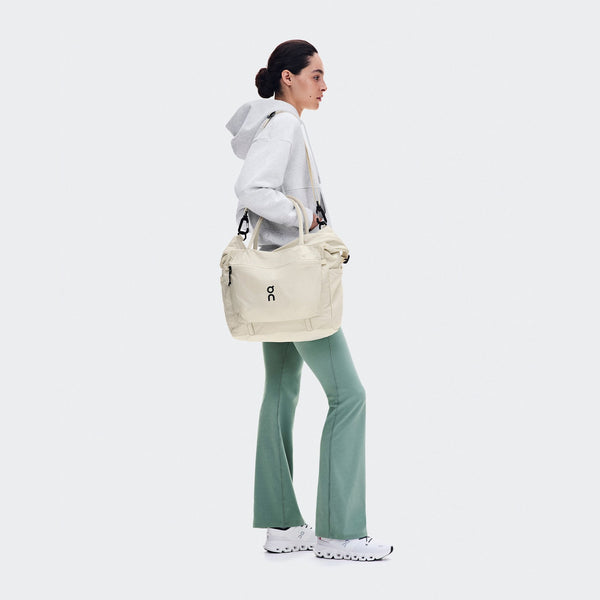On Track Pack 35L Lite(2UE30303504) - Cream