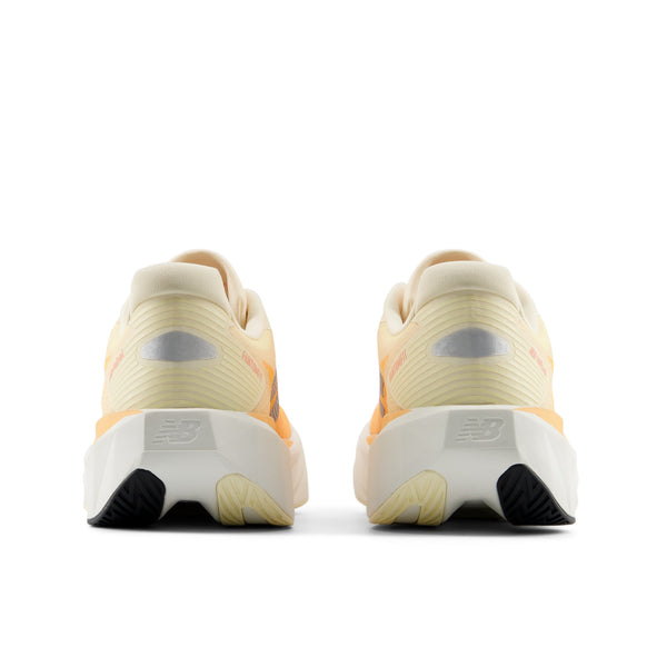 New Balance FuelCell Rebel v5 W(WFCX8KC) - ORANGE/CREAM