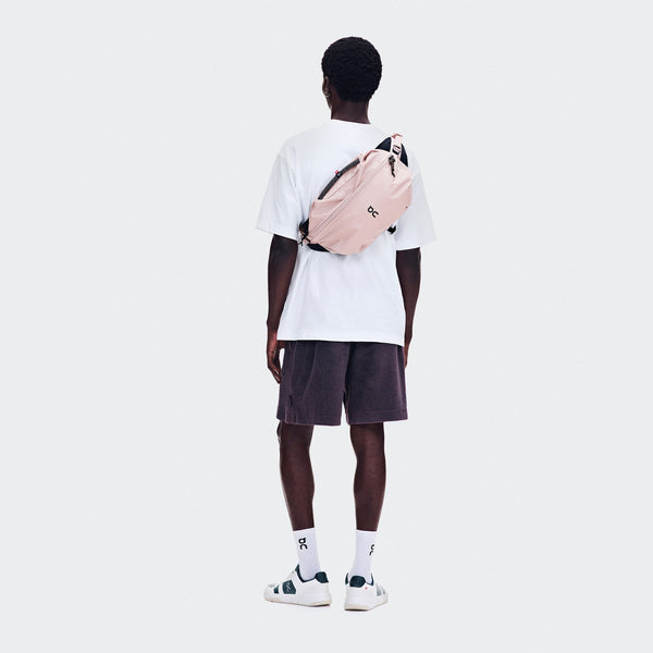 On Sling Pack 9L(2UF30164935) - Biscuit | Black