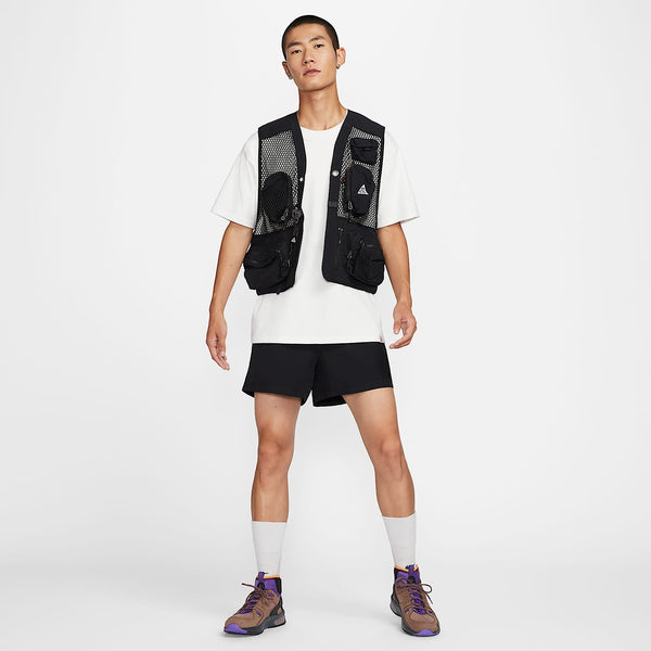 Nike ACG RESERVOIR GOAT SHORT(FN2473) - BLACK/ANTHRACITE/SUMMIT WHITE