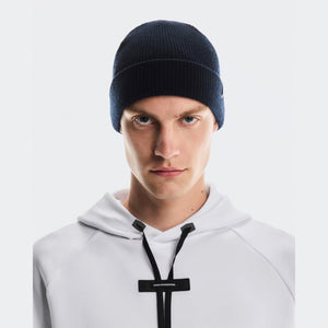 On Merino Beanie(2UF30101573) - Midnight