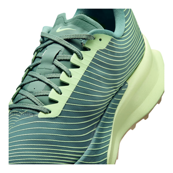 Nike ACG Ultrafly Trail SP(IR7317-300) - DCHGRN/BRLYVT
