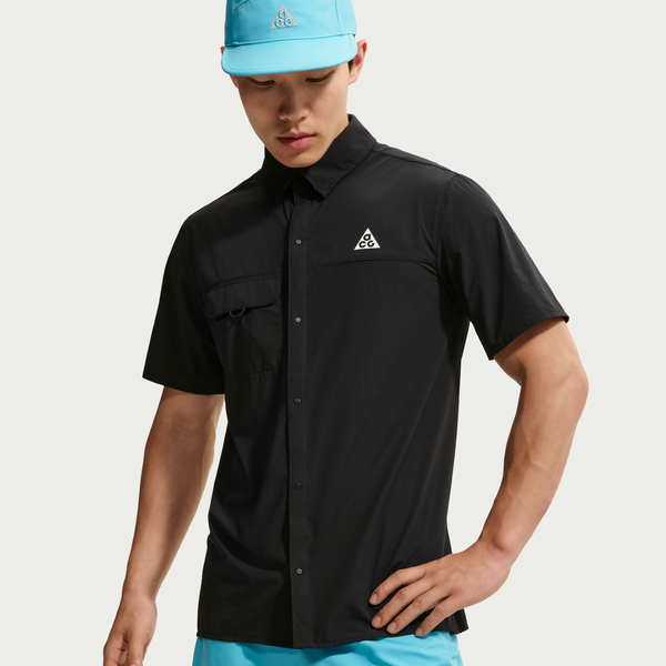 Nike AS M ACG AIREEZ BTN SS(IQ4919) - BLACK/SUMMIT WHITE