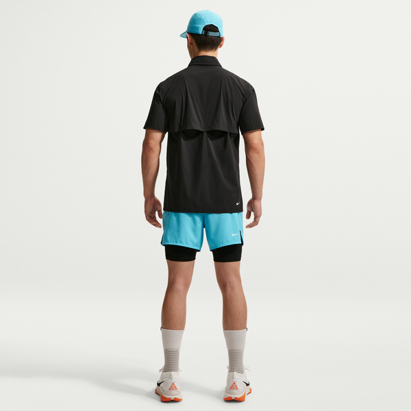 Nike AS M ACG AIREEZ BTN SS(IQ4919) - BLACK/SUMMIT WHITE